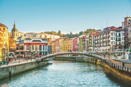 Guggenheim Museum Bilbao Spanien