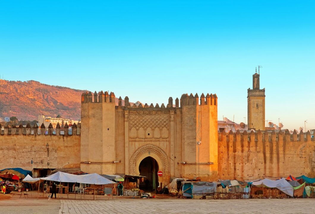 Fès